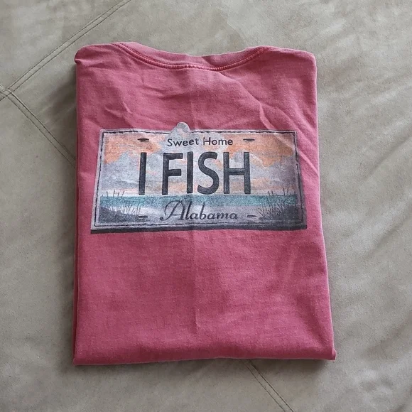 Comfort Colors Men's Fish T-Shirt - Picture 2 of 6